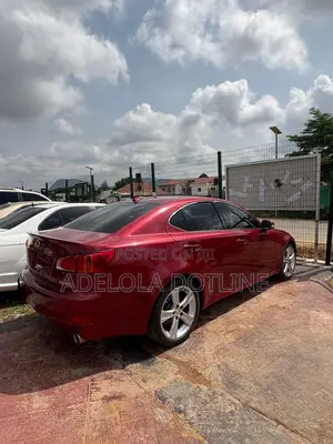 Lexus IS 350 2010 Red