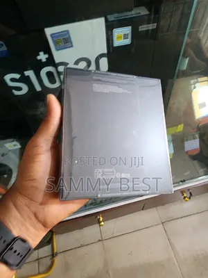 New Samsung Galaxy Z Fold6 256 GB Pink