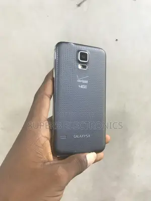 Samsung Galaxy S5 16 GB Black