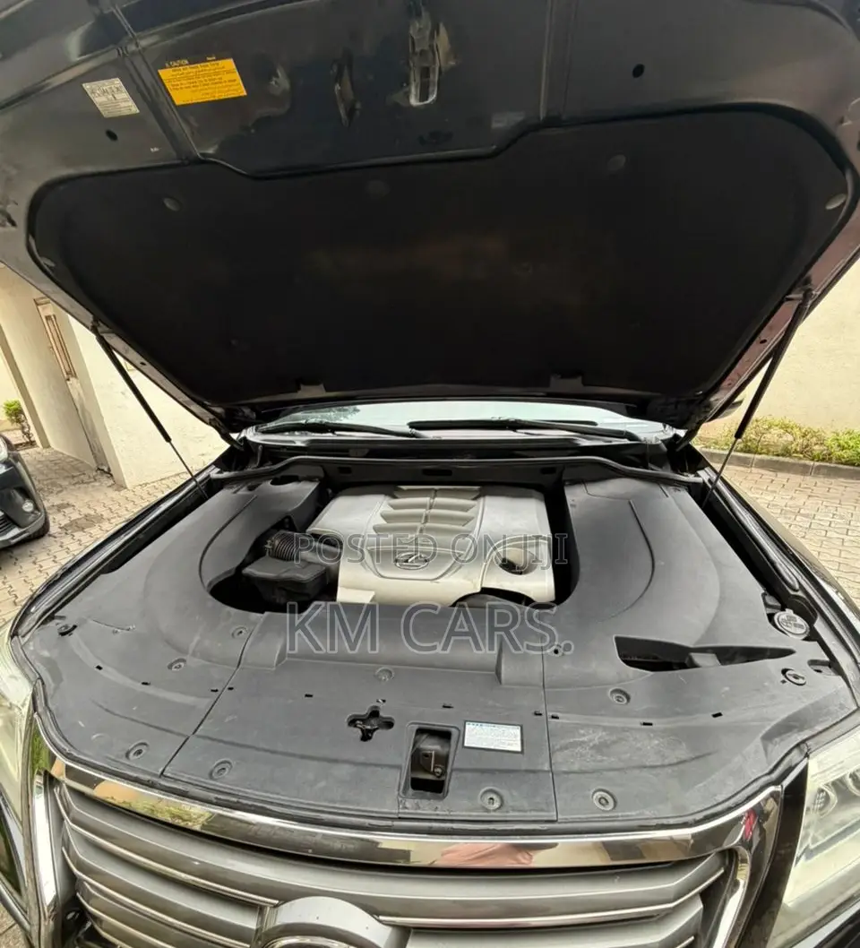 Lexus LX 570 AWD 2014 Black