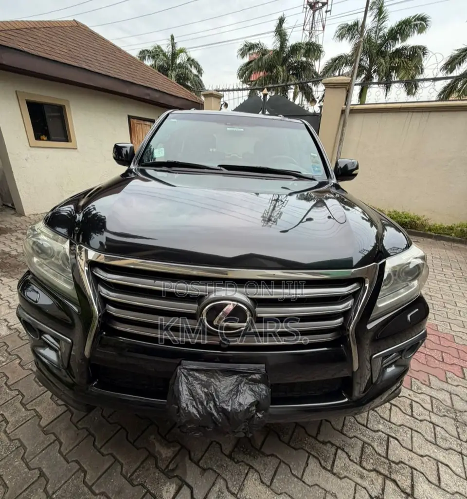 Lexus LX 570 AWD 2014 Black