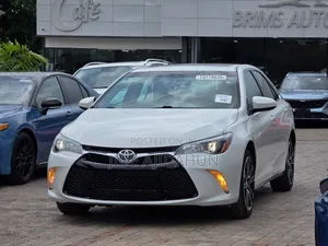 Toyota Camry 2016 White