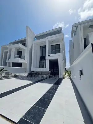 5bdrm Duplex in Lekki Phase 1 for sale