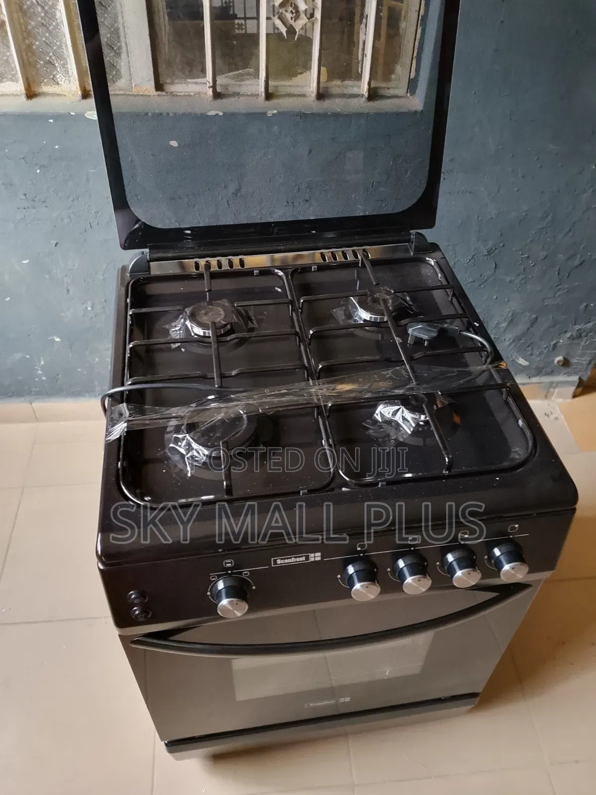 Modern Scanfrost 4 Burner Standing Cooker for Sale