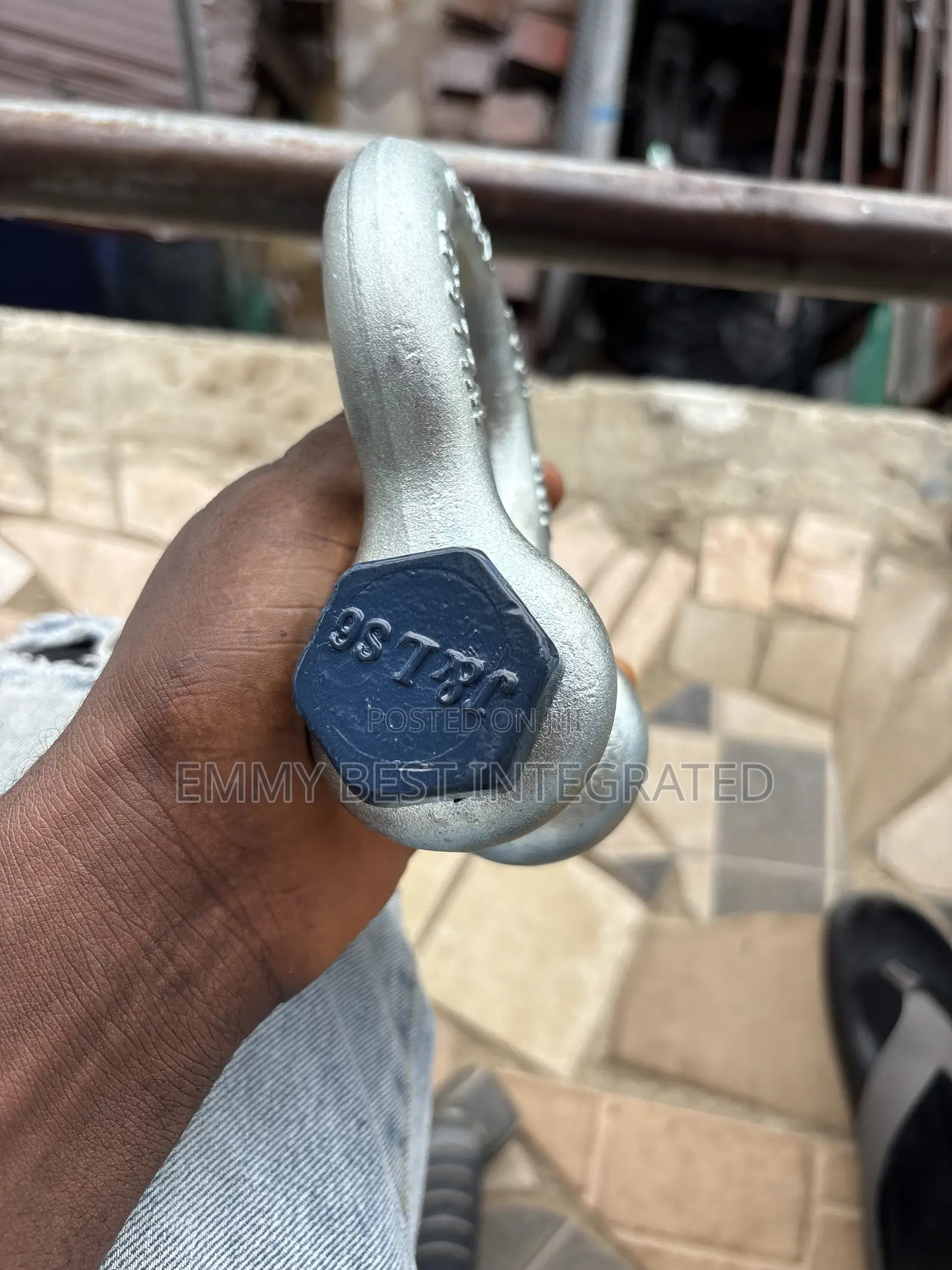 Bolt-Type Anchor Bow Shackle
