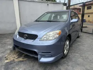 Toyota Matrix 2004 Blue