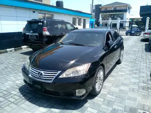Lexus ES 2011 Black