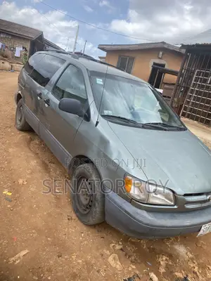 Sienna for Hire
