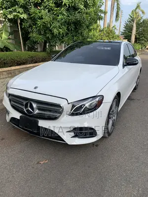 Mercedes-Benz E300 2018 White