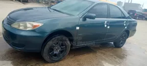 Toyota Camry 2004 Green