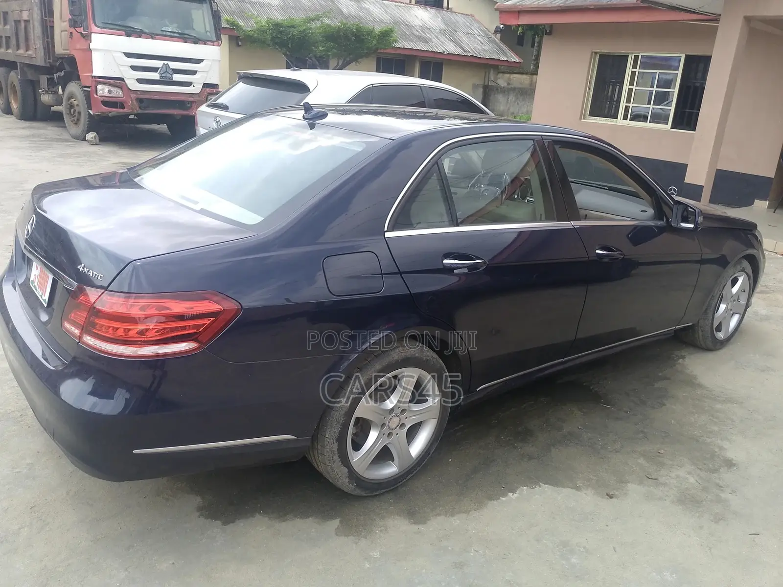 Mercedes-Benz E350 2015 Blue