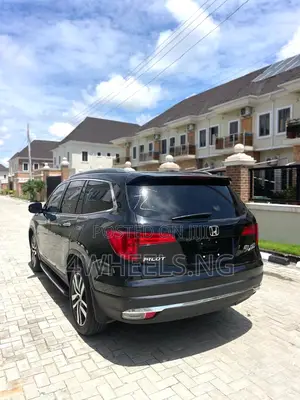 Honda Pilot Elite 4dr AWD (3.5L 6cyl 9A) 2016 Black