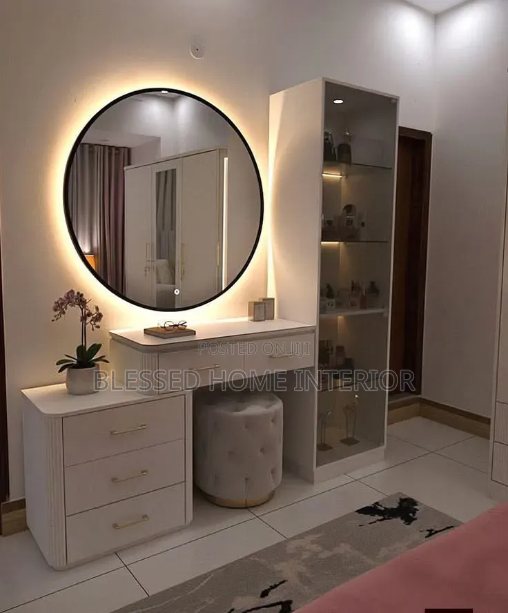Dressing Mirror Table