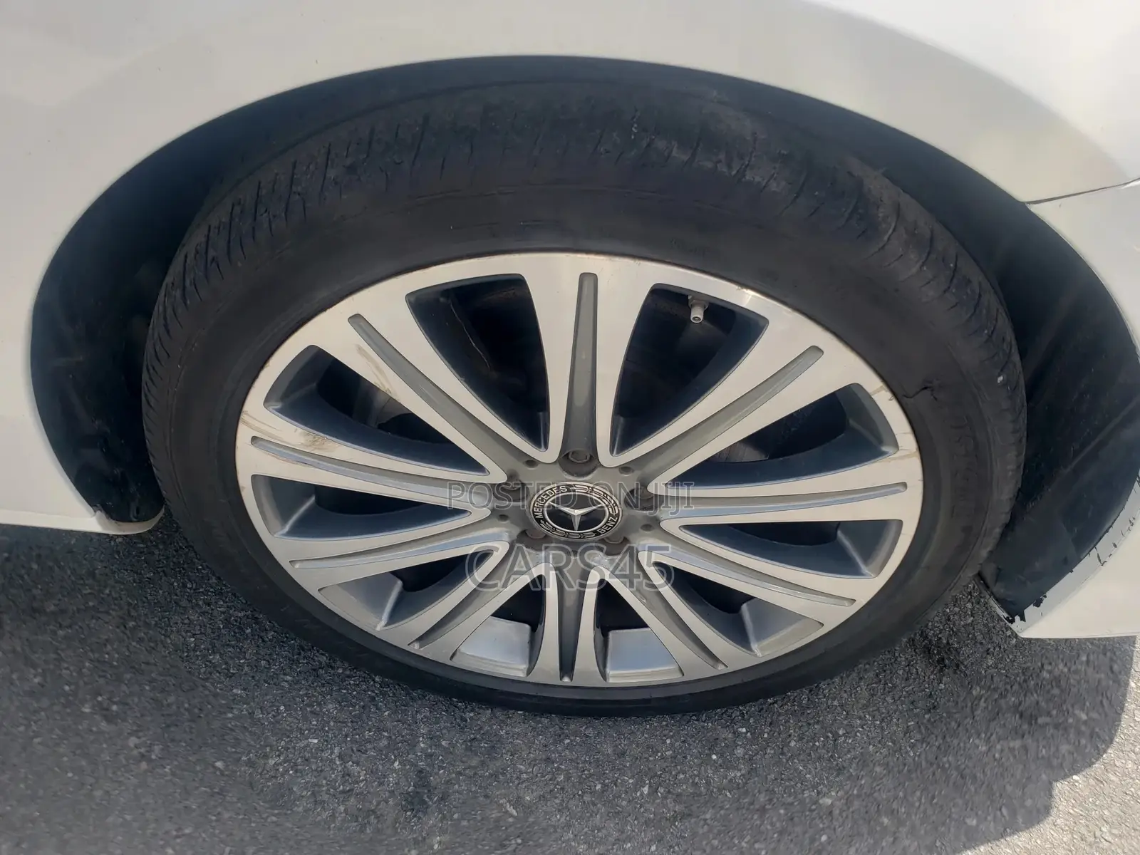 Mercedes-Benz E300 2018 White