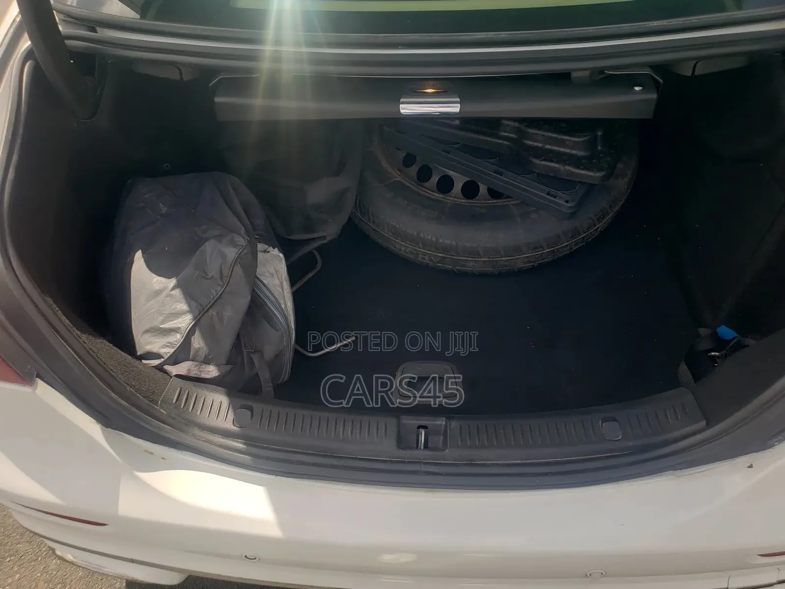 Mercedes-Benz E300 2018 White