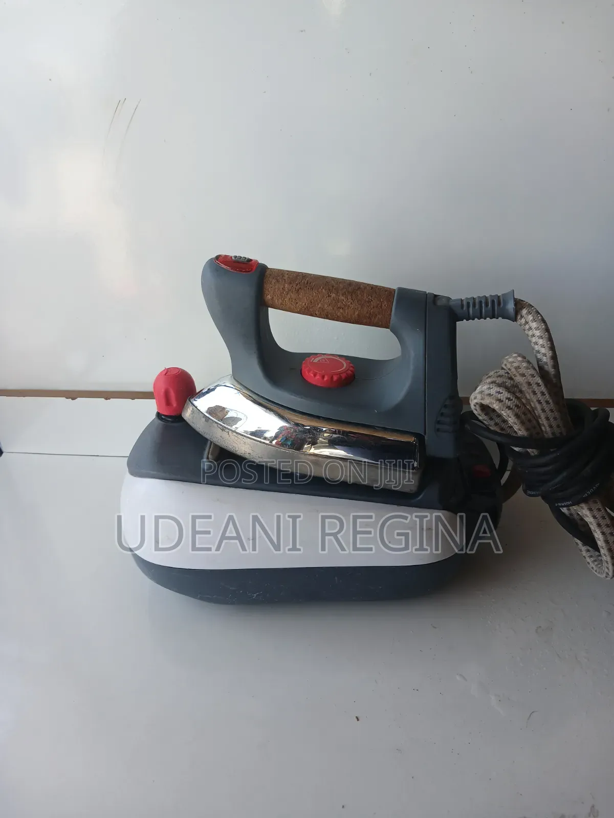 Electric Steam Iron