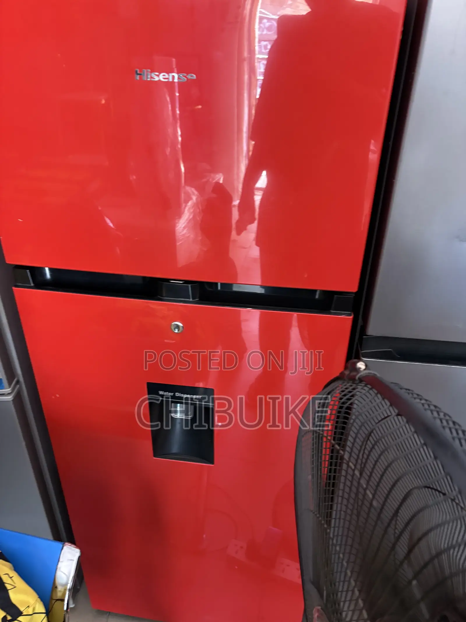 Hisense 205 Red
