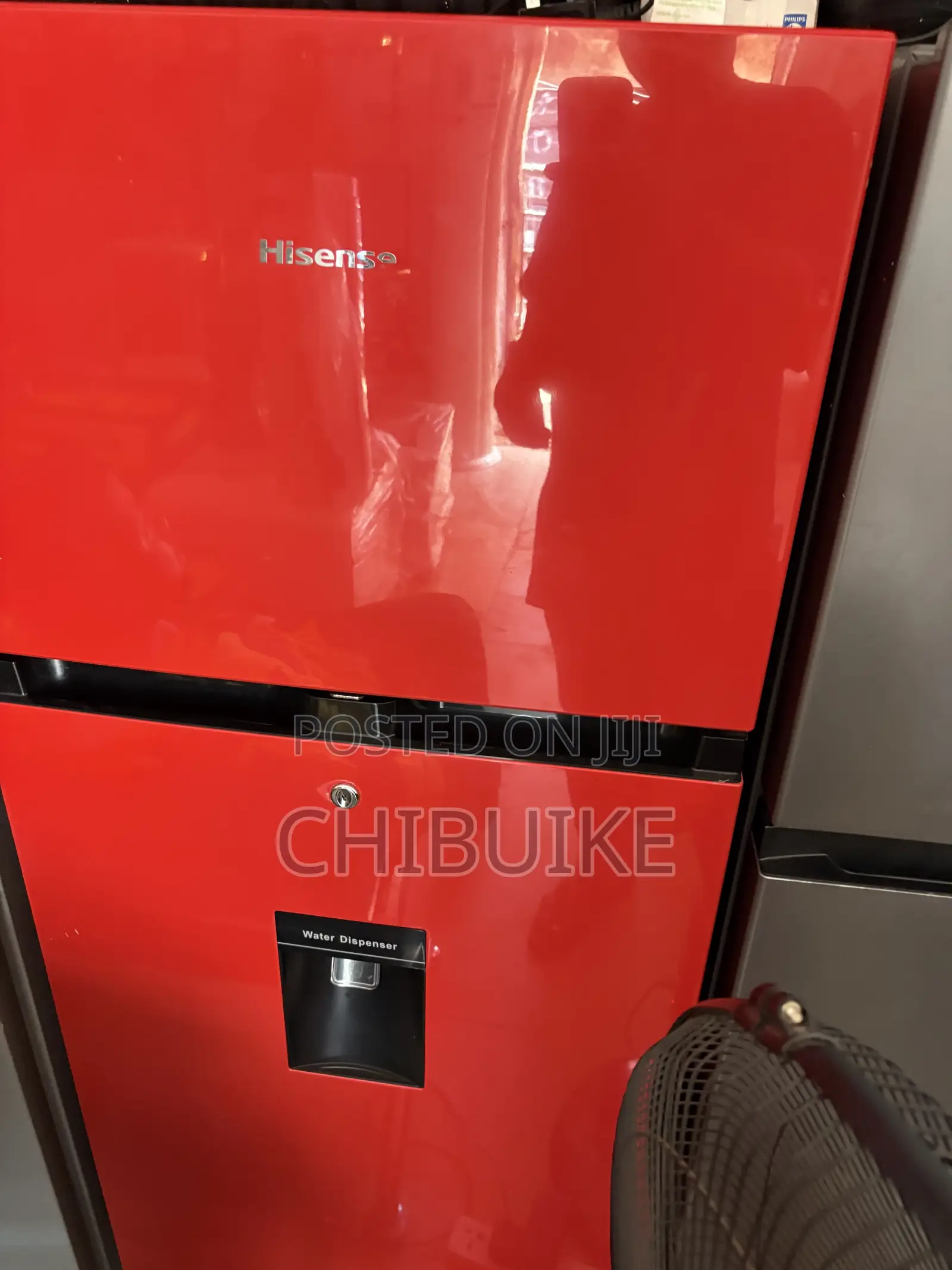 Hisense 205 Red