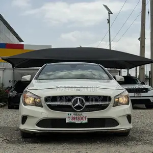 Mercedes-Benz CLA-Class CLA 250 4MATIC Sedan 2017 White