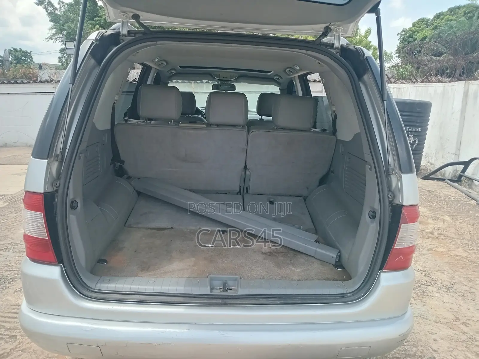 Mercedes-Benz M Class 2004 Silver