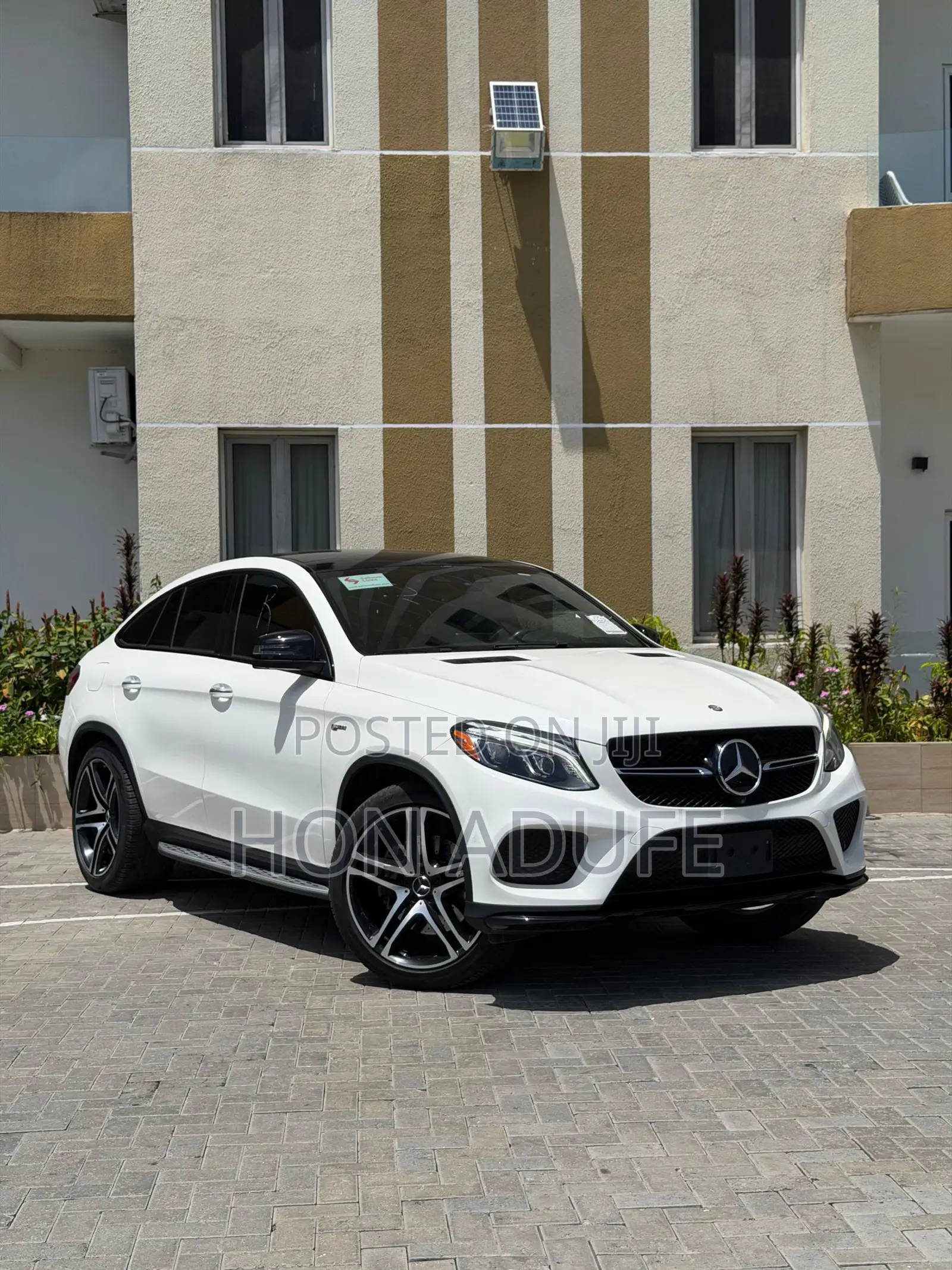 Mercedes-Benz GLE-Class 2017 White
