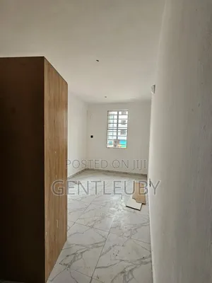 2bdrm Apartment in Orchid, Lekki Phase 2 for rent