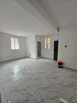 2bdrm Apartment in Orchid, Lekki Phase 2 for rent