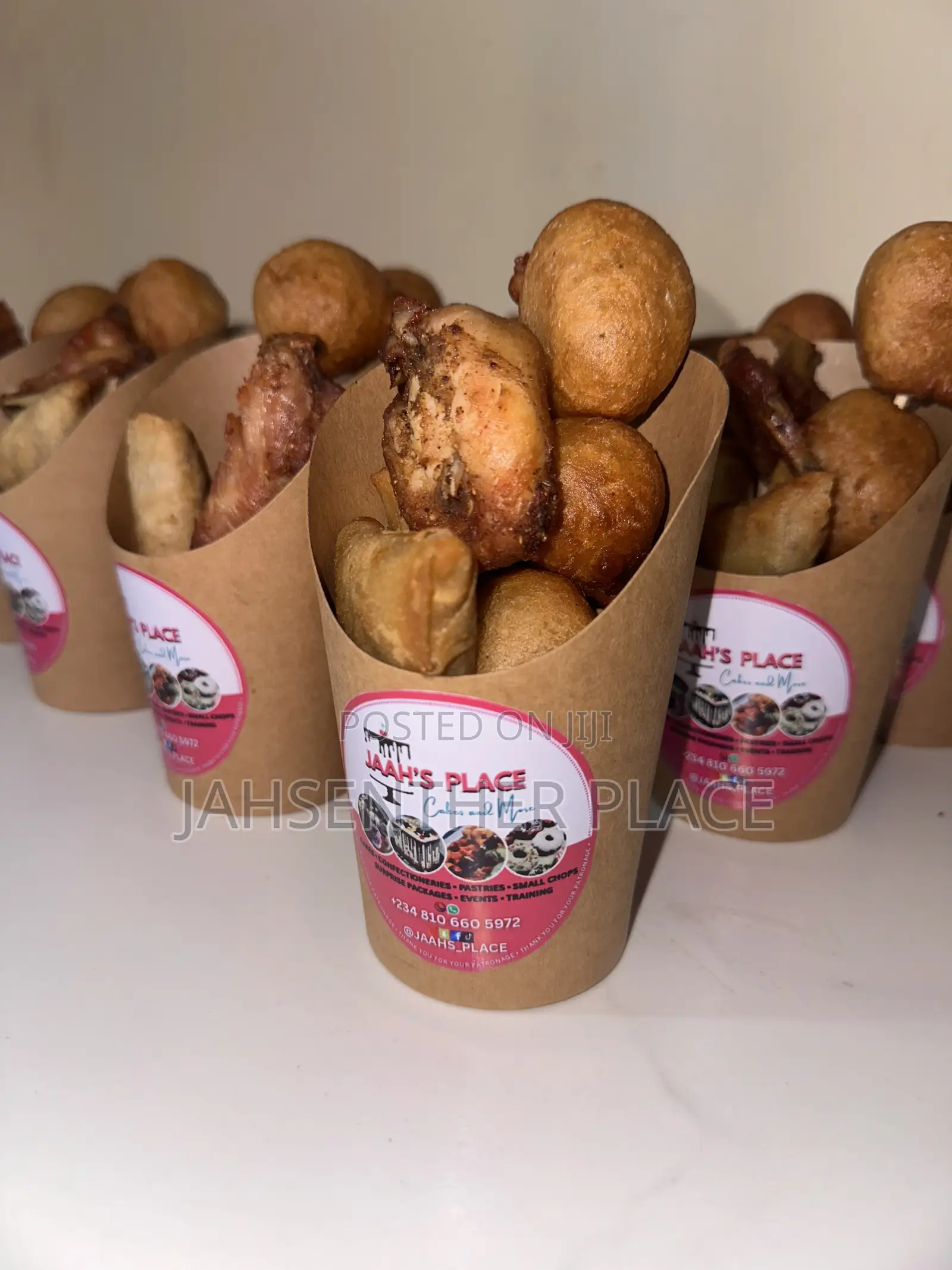 Small Chops / Samosa, Springroll, Puff Puff