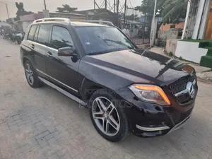 Mercedes-Benz GLK-Class 2010 Black