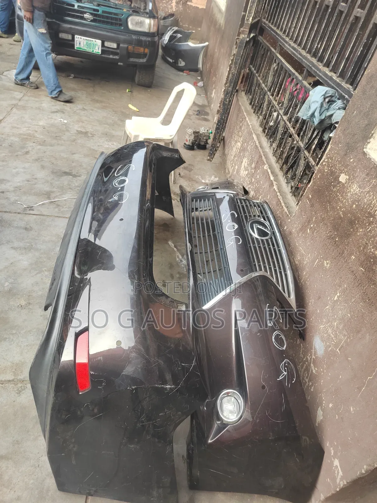 Complete Front and Back Bumper Es350 2015