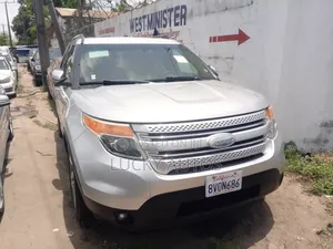 Ford Explorer Limited 4dr SUV (3.5L 6cyl 6A) 2014 Silver