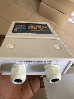 Original Uk 30a Avs Sollatek