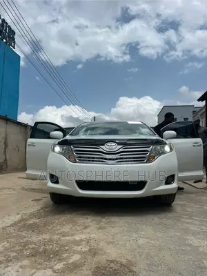 Toyota Venza Limited 2011 White