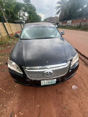 Toyota Avalon 2006 Black