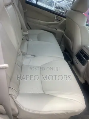 Lexus LX 570 2011 Black