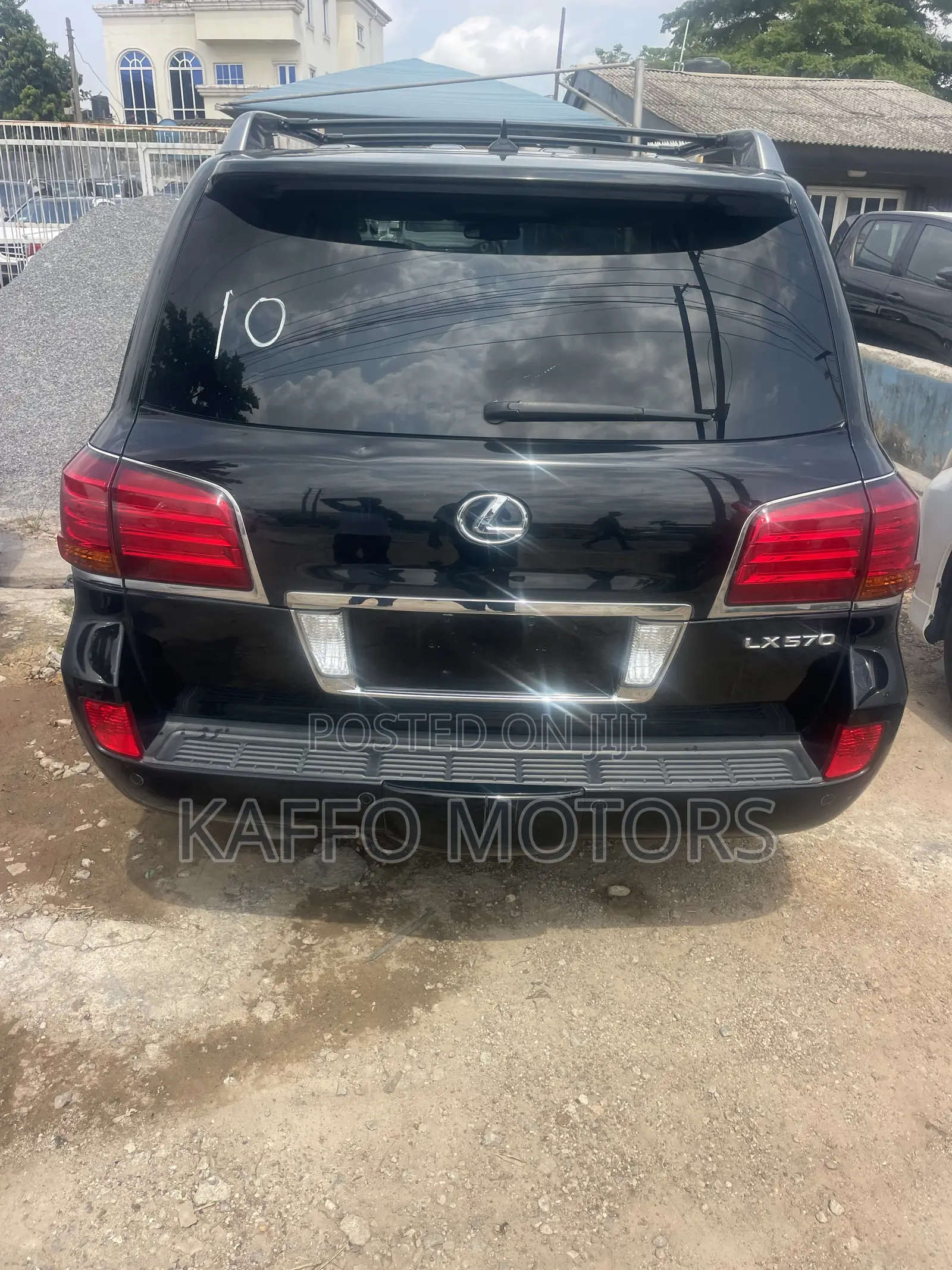 Lexus LX 570 2011 Black