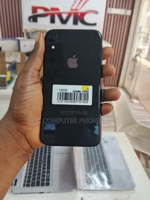 Apple iPhone XR 128 GB Black