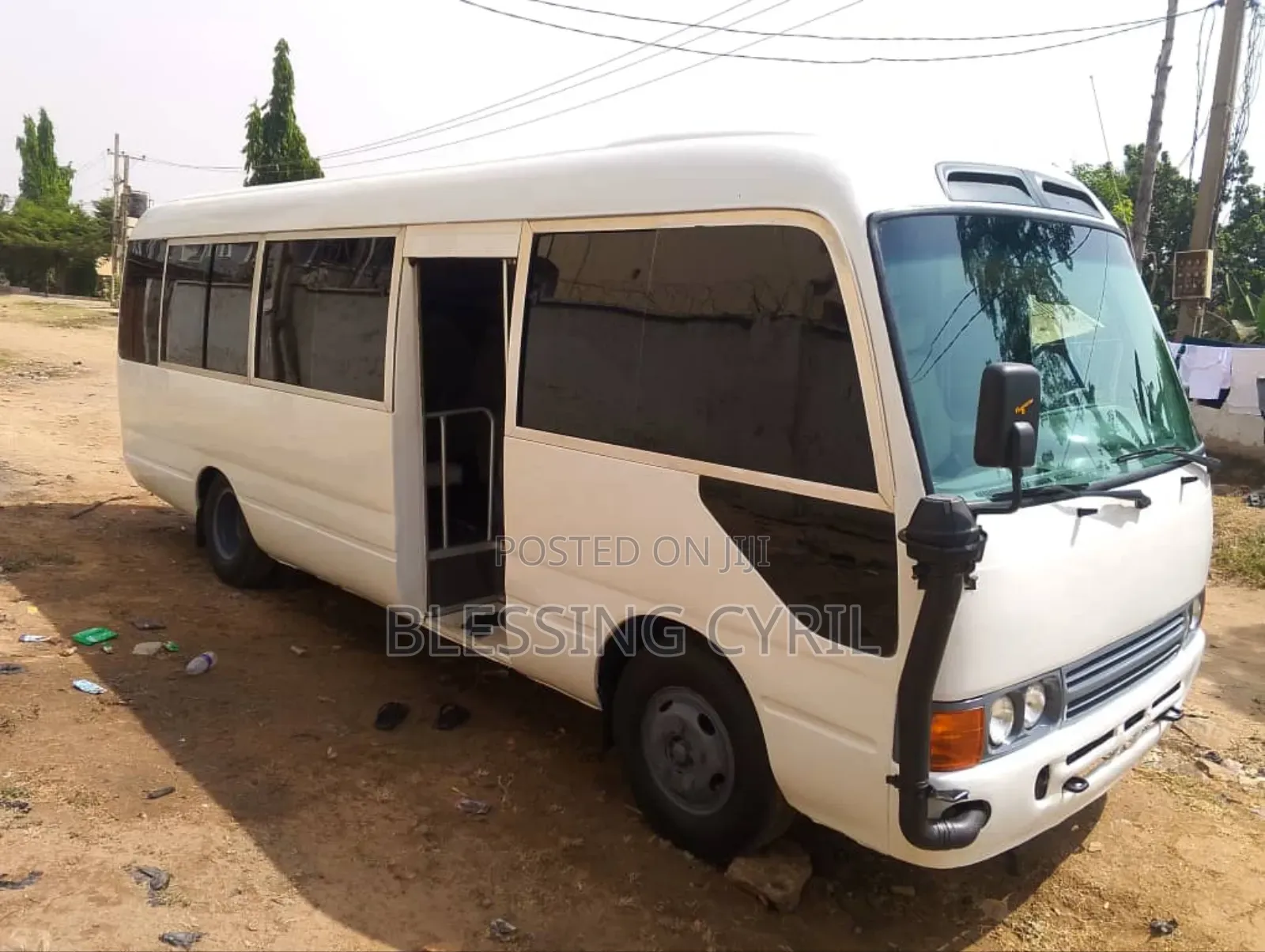 Toyota Coaster 2010 White