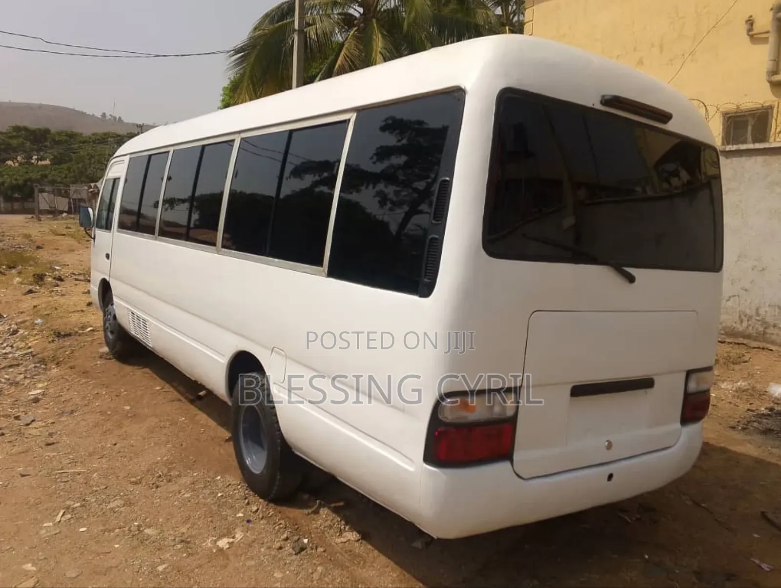 Toyota Coaster 2010 White