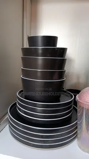 16 Piece Matte Black Ceramic Dinnerware Plate Set
