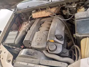 Mercedes-Benz M Class 2000 Gold