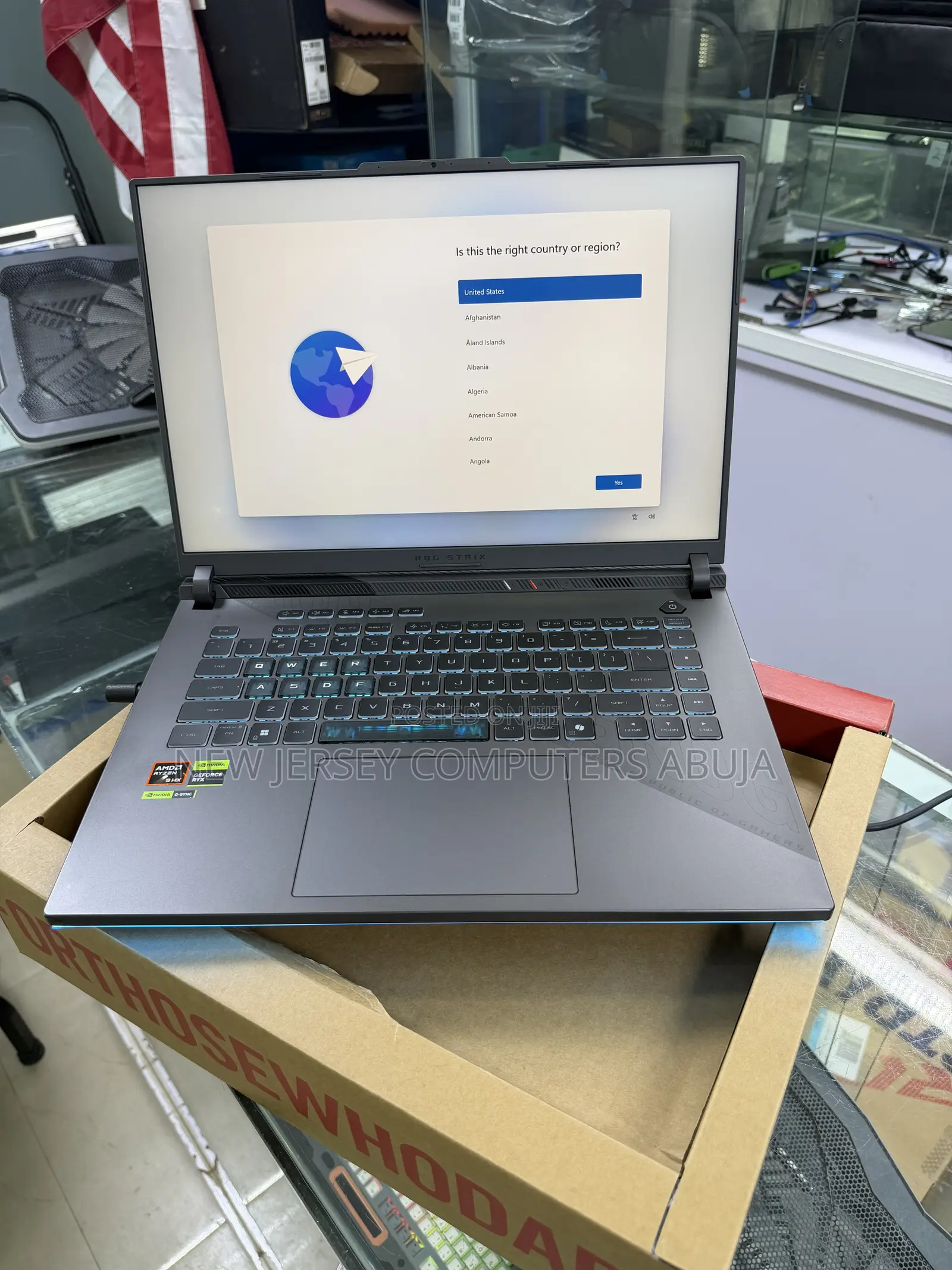 New Laptop Asus ROG Strix G16 G614 16GB AMD Ryzen 9 SSD 1T
