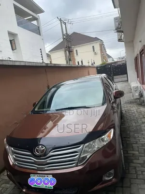 Toyota Venza XLE 2010 Brown