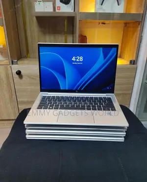 Laptop HP EliteBook 830 G8 8GB Intel Core i5 SSD 256GB