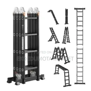 4x4 Foldable Black Ladder