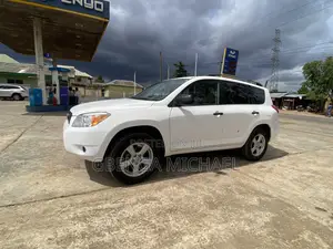 Toyota RAV4 200 4X4 Automatic 2008 White