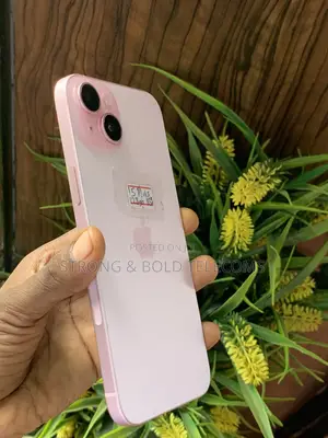 Apple iPhone 15 Plus 128 GB Pink