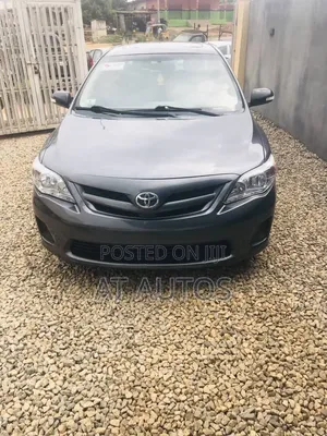 Toyota Corolla L 4dr Sedan (1.8L 4cyl 5M) 2012