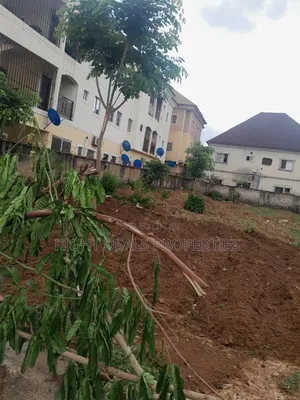 Land for Sale 1000sqm in Dawaki