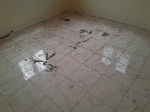 2bdrm Apartment in Dawaki for rent